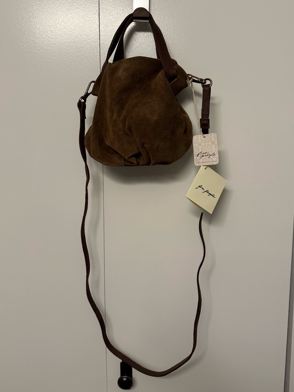 Free People Suki Mini Tote Brown Suede Crossbody New $78 - Picture 2 of 8